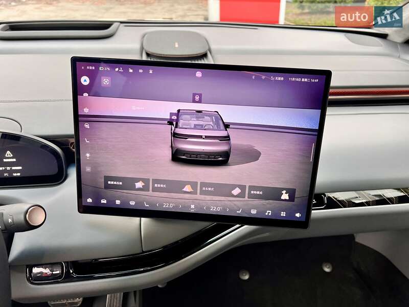 Мінівен Zeekr Mix 2024 в Києві