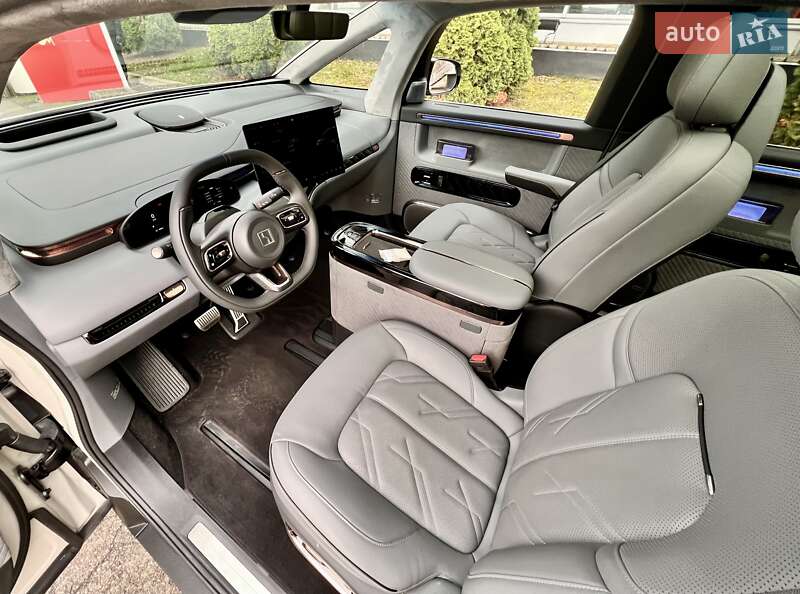 Мінівен Zeekr Mix 2024 в Києві