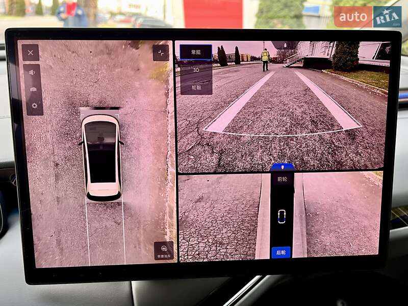 Мінівен Zeekr Mix 2024 в Києві