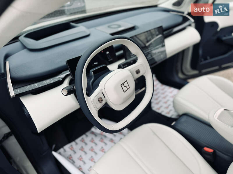 Хэтчбек Zeekr X 2023 в Киеве