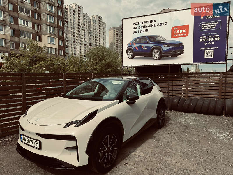 Хэтчбек Zeekr X 2023 в Киеве