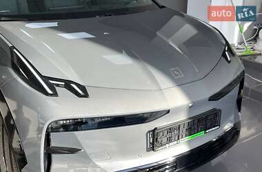 Внедорожник / Кроссовер Zeekr X 2025 в 