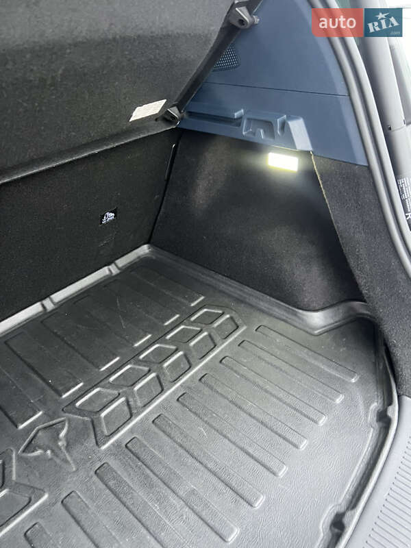 Внедорожник / Кроссовер Zeekr X 2023 в Киеве