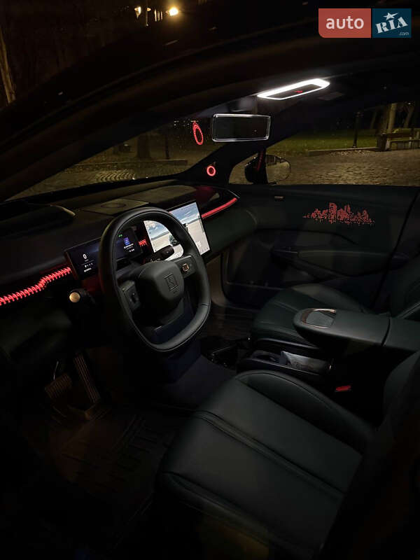 Внедорожник / Кроссовер Zeekr X 2023 в Киеве