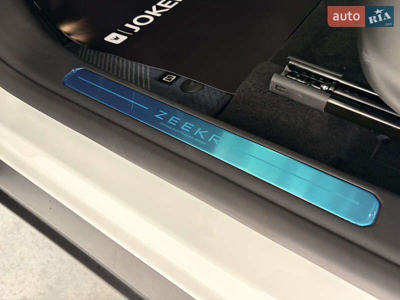 Внедорожник / Кроссовер Zeekr X 2025 в Одессе