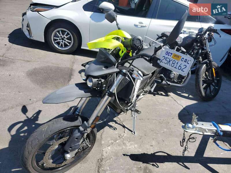 Мотоцикл Супермото (Motard) Zero FXS 2021 в Кременчуге