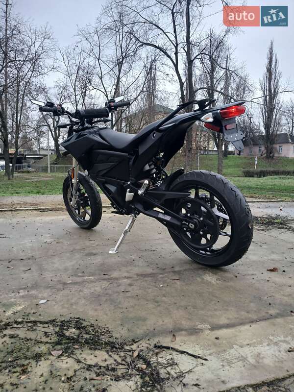 Мотоцикл Супермото (Motard) Zero FXS 2021 в Кременчуге