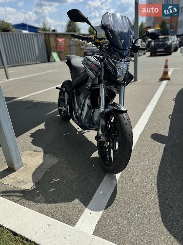 Мотоцикл Спорт-туризм Zero SR 2017 в Макарові