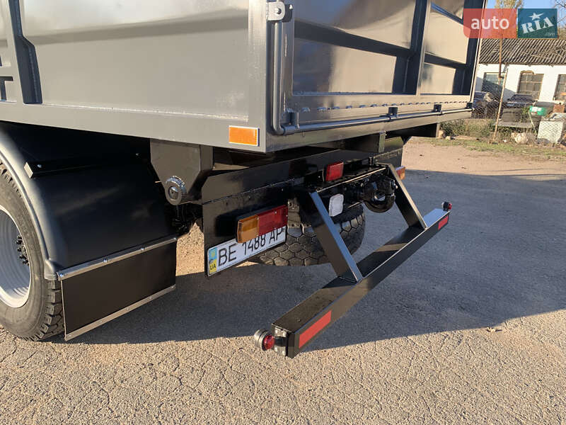 Самосвал ЗИЛ 130 1990 в Первомайске