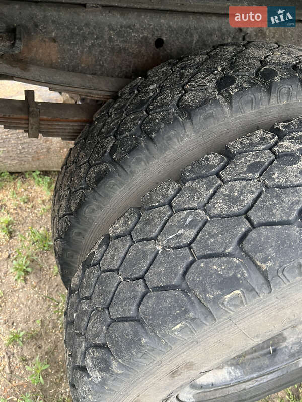 Самоскид ЗИЛ 130 1984 в Олевську