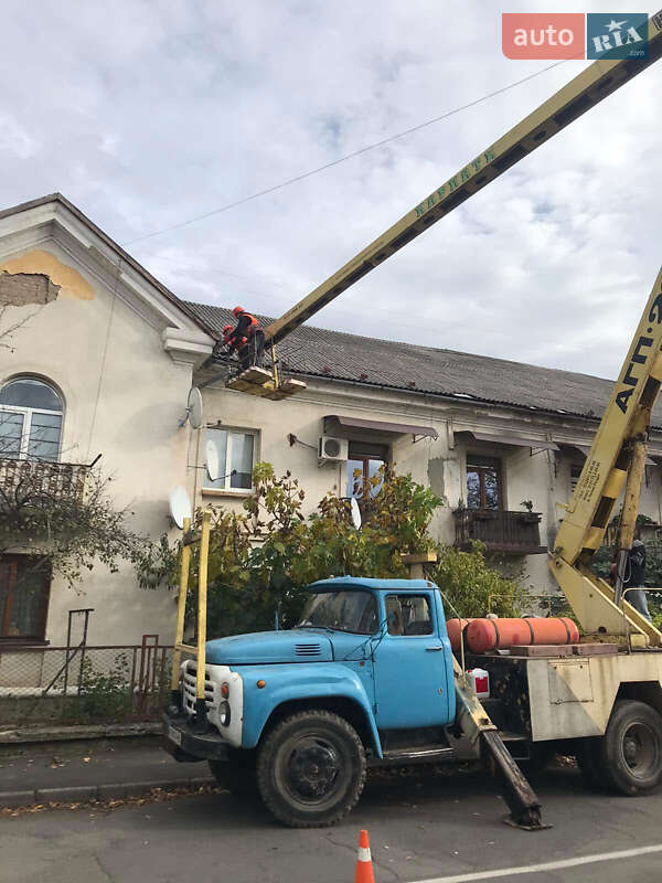 Автовышка ЗИЛ 130 1986 в Мукачево