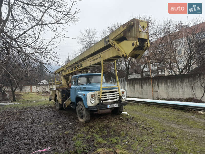 Автовышка ЗИЛ 130 1986 в Мукачево