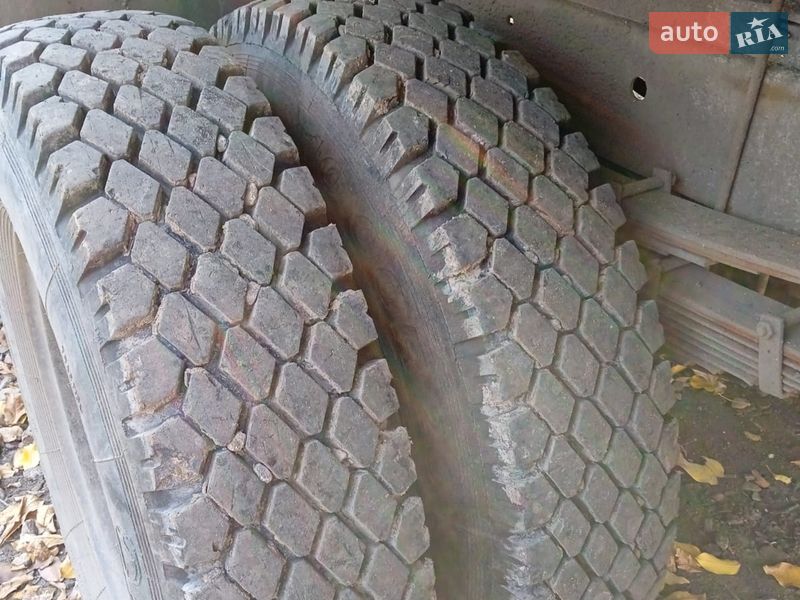 Самосвал ЗИЛ 130 1985 в Краматорске