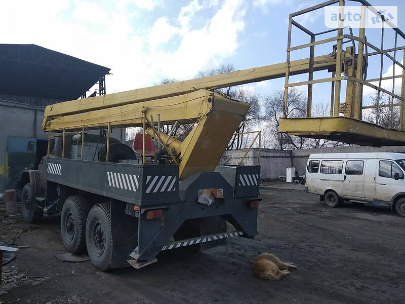 Автовишка ЗИЛ 131 1991 в Кривому Розі фото 7 Автовишка ЗИЛ 131 1991 в Кривому Розі