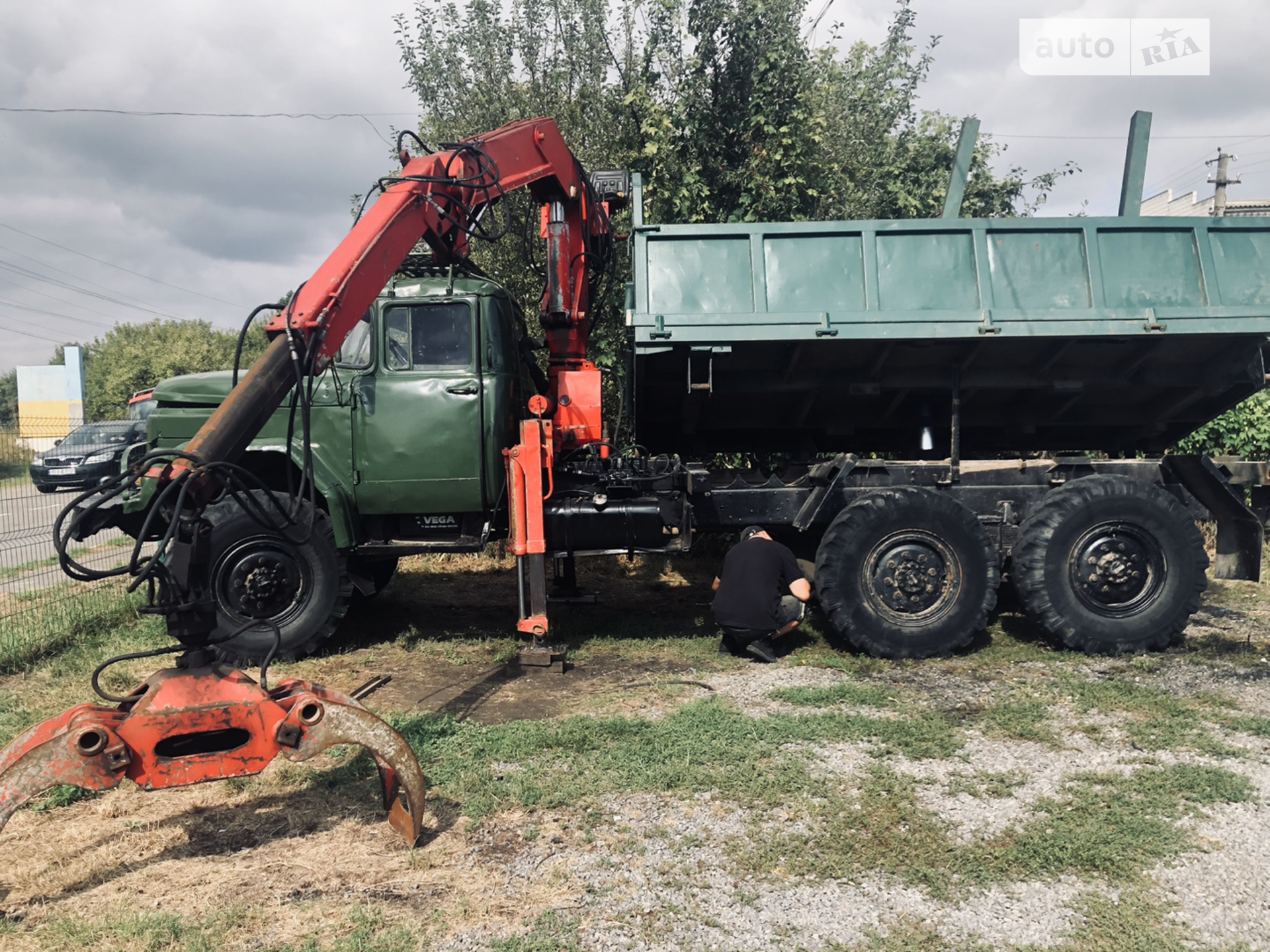 AUTO.RIA – Продам ЗІЛ 131 1988 дизель кран-маніпулятор бу в