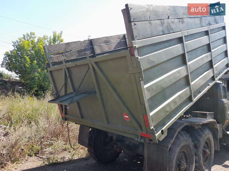 Самосвал ЗИЛ 131 1979 в Дружковке