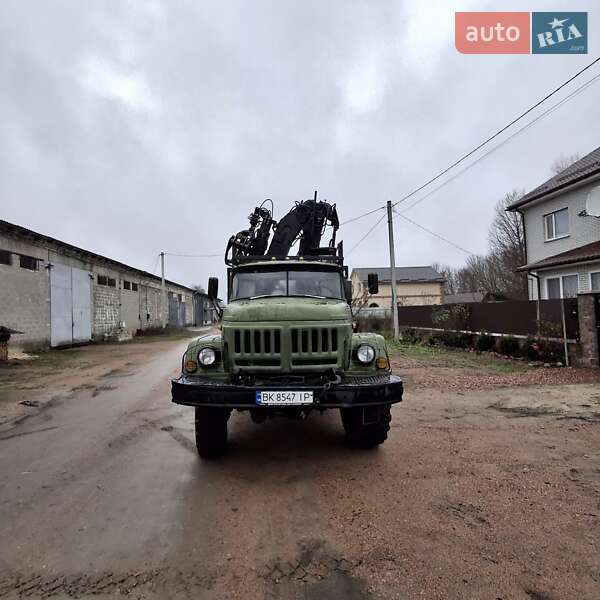 Лесовоз / Сортиментовоз ЗИЛ 131 1983 в Коростене