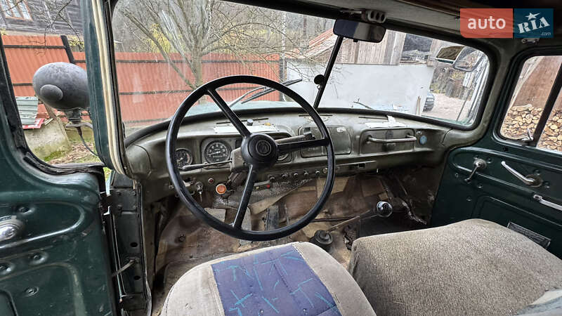 Самосвал ЗИЛ 131 1986 в Ужгороде