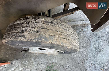 Приміський автобус ЗИЛ 3230 2005 в Одесі