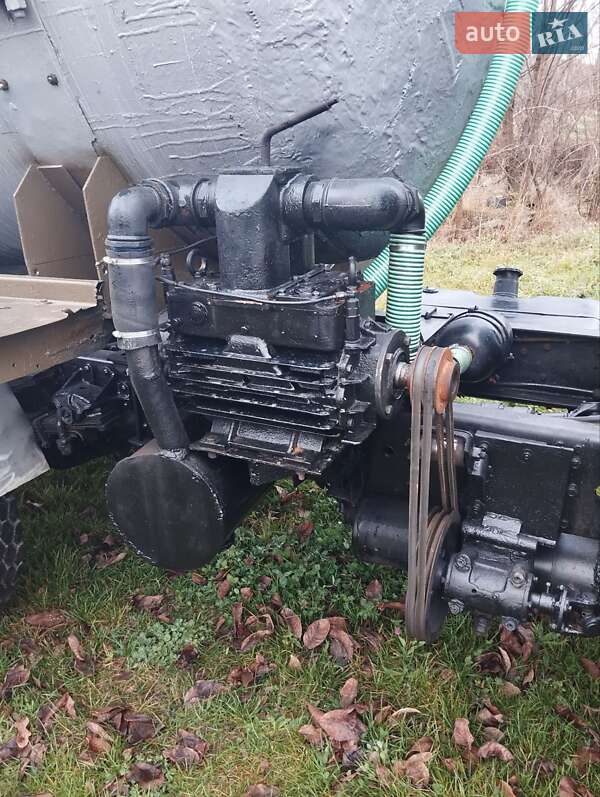 Машина ассенизатор (вакуумная) ЗИЛ 431412 1989 в Чернигове