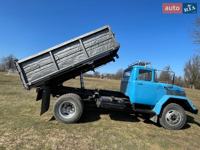 Самосвал ЗИЛ 4316 1987 в Чорткове