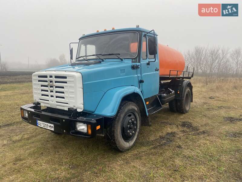 Цистерна ЗИЛ 4329 2007 в Ахтырке фото Цистерна ЗИЛ 4329 2007 в Ахтырке