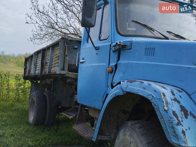 Самосвал ЗИЛ 433102 1988 в Косове