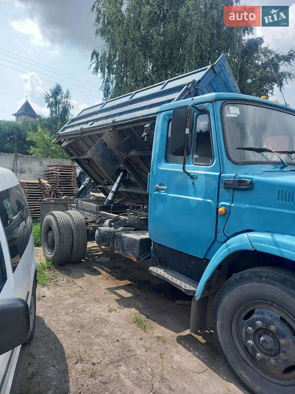 Самосвал ЗИЛ 4331 1992 в Ровно