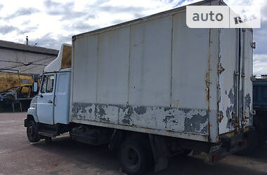 Вантажний фургон ЗИЛ 5301 (Бичок) 2000 в Шостці