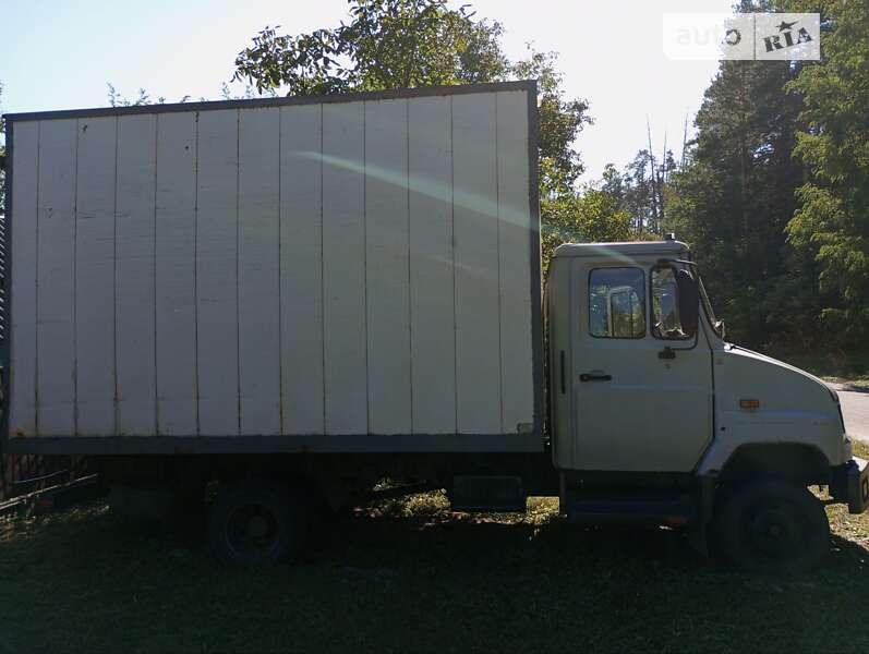 Вантажний фургон ЗИЛ 5301 (Бичок) 2003 в Харкові