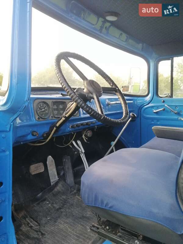 Самосвал ЗИЛ ММЗ 554 1990 в Богородчанах