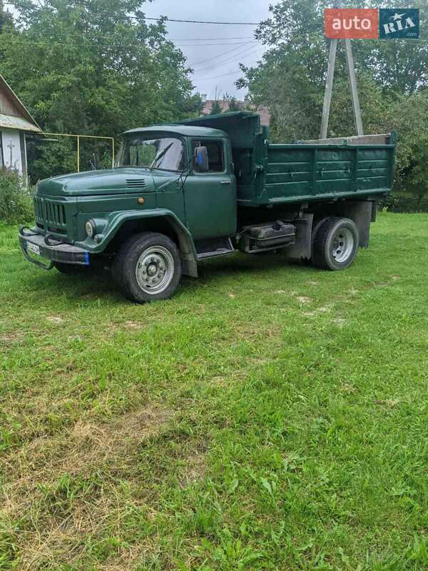 Самосвал ЗИЛ ЗИЛ 1984 в Львове