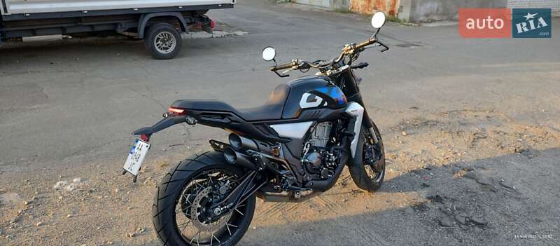 Кафе рейсер Zontes ZT350-GK 2024 в 