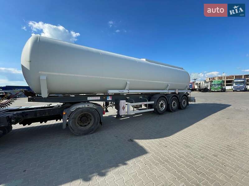 Цистерна полуприцеп Zorzi 36S 2008 в Виннице