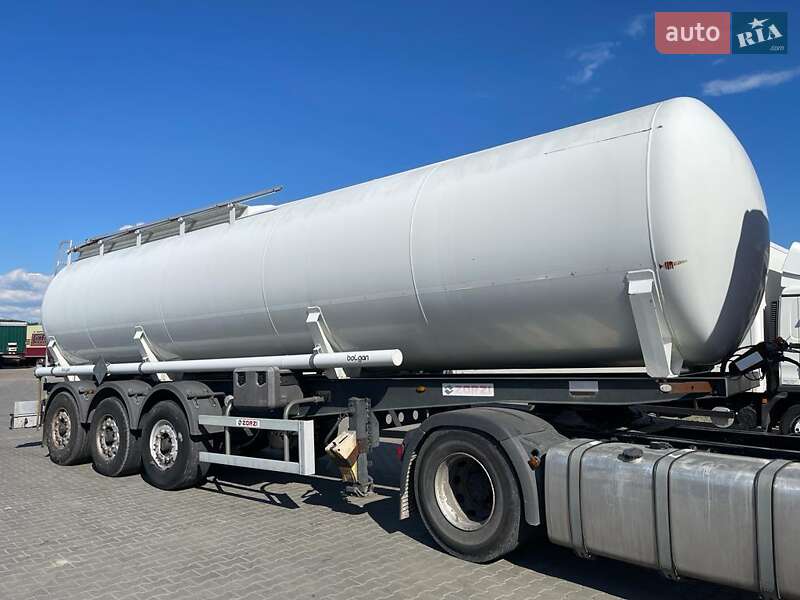 Цистерна полуприцеп Zorzi 36S 2008 в Виннице