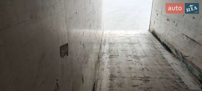 Рефрижератор полуприцеп Zorzi 36S 1993 в Киеве