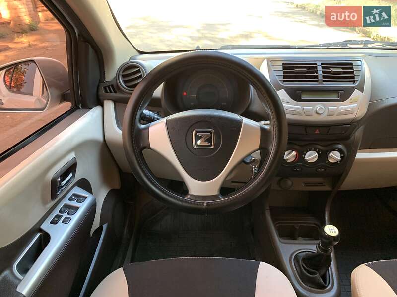 Хетчбек Zotye Z100 2015 в Кривому Розі фото 28 Хетчбек Zotye Z100 2015 в Кривому Розі