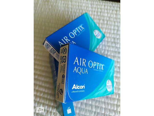 Контактные линзы: AIR OPTIX Aqua