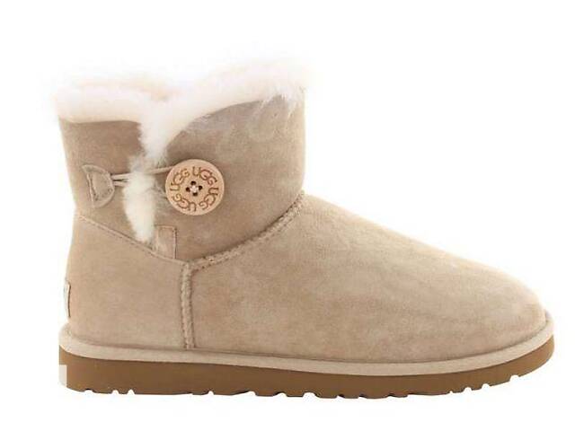 uggs mini 36