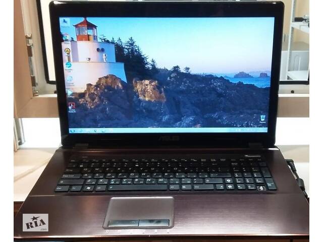 Большой ноутбук Asus X73E (core i5, 8 гиг, 2 часа).