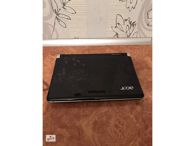 Нетбук Acer Aspire One