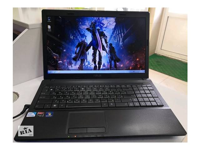 Игровой ноутбук Asus X54HR (в хорошем состоянии).