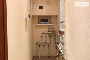 Продається будинок 3 поверховий 228 кв. м з садом