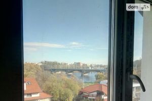 Продается 4-комнатная квартира 160 кв. м в Виннице
