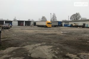 Сдается в аренду отдельно стоящий гараж под грузовик / автобус на 800 кв. м