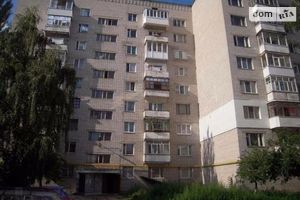 Продается 4-комнатная квартира 81 кв. м в Каневе
