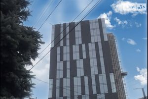 Здається в оренду кафе, бар, ресторан 840 кв. м в 14-поверховій будівлі