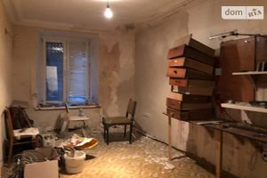 Продається приміщення вільного призначення 89.7 кв. м в 5-поверховій будівлі