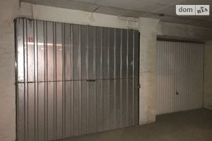 Продається місце в гаражному кооперативі універсальний на 16 кв. м