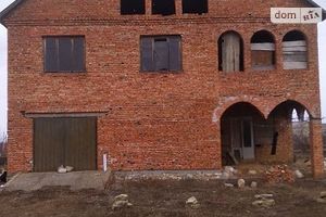 Продается дом на 2 этажа 272 кв. м с гаражом
